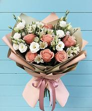 Букет цветов из:  Розы, Альстромерии и Лизиантусы в Сылва