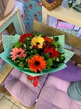 Букет цветов из:  Герберы, Хризантемы и Альстромерии #REPLACE_PRED# Сылва