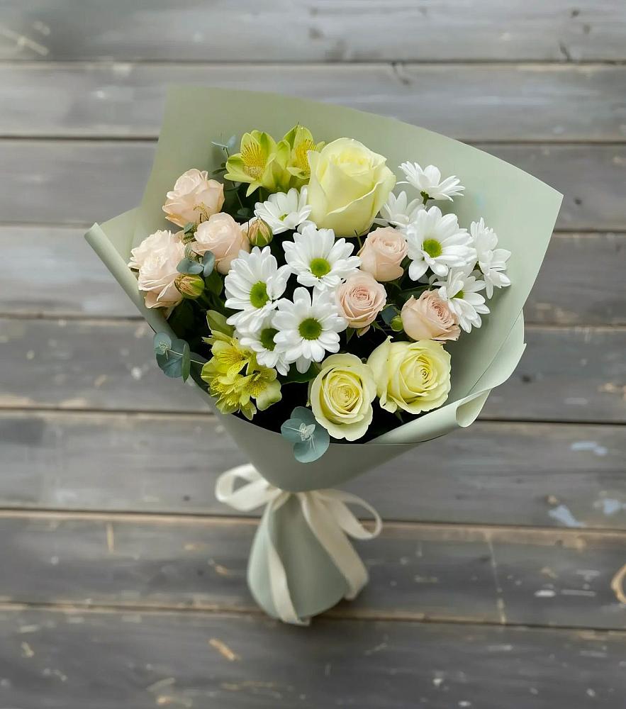 Букет цветов из: Альстромерии, Розы и Хризантемы в Сылва