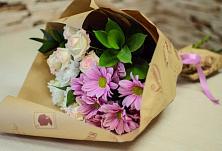Букет цветов из:  Розы и Хризантемы #REPLACE_PRED# Сылва