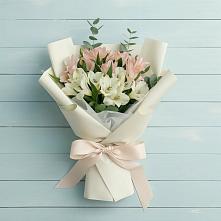 Букет цветов из:  Альстромерии в Сылва