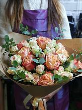 Букет цветов из:  Альстромерии и Розы #REPLACE_PRED# Сылва