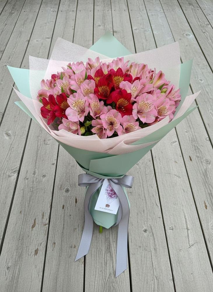 Букет цветов из: Альстромерии в Сылва
