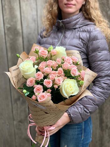 Букет цветов из: Розы в Сылва