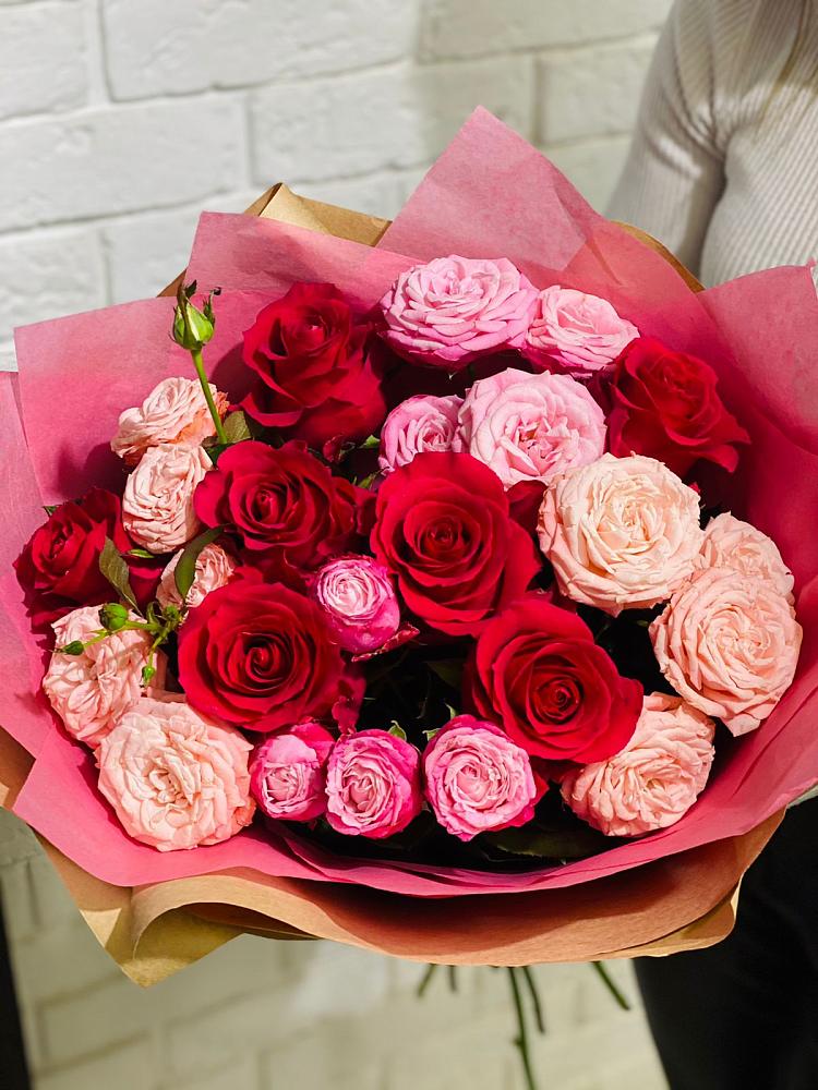 Букет цветов из: Розы в Сылва