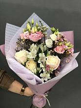 Букет цветов из:  Альстромерии, Розы и Лизиантусы #REPLACE_PRED# Сылва