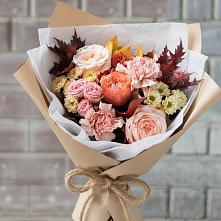 Букет цветов из:  Гвоздики, Хризантемы и Розы в Сылва