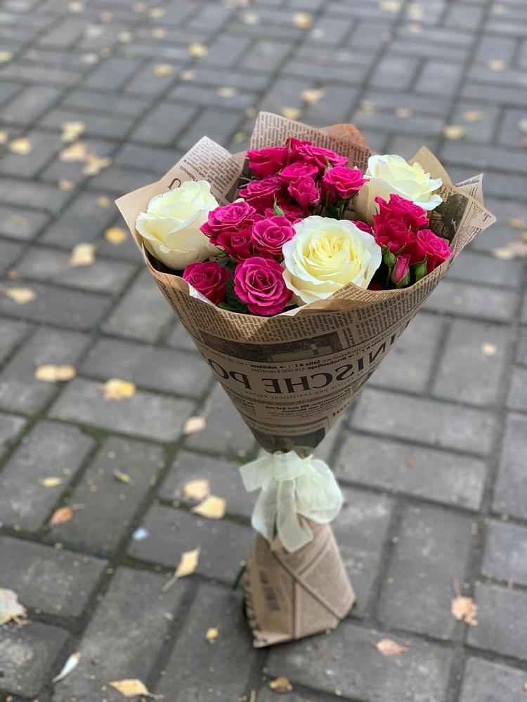 Букет цветов из: Розы в Сылва