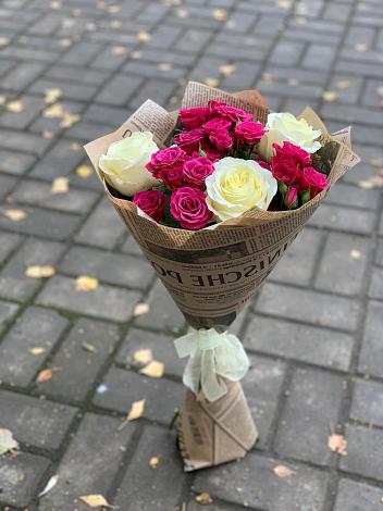 Букет цветов из: Розы в Сылва
