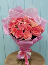 Букет 15 Розовых роз Равель в Сылва