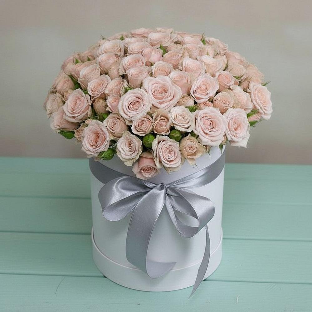 Цветочная композиция из Розы в шляпной коробке в Сылва